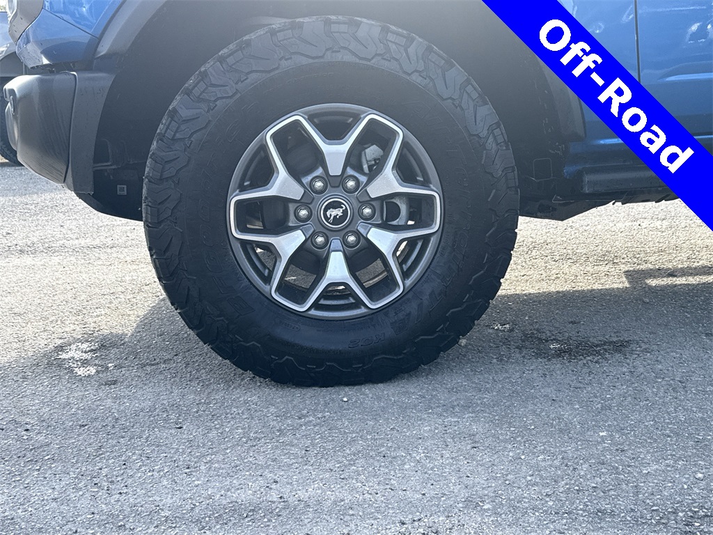 2023 Ford Bronco Badlands - 8