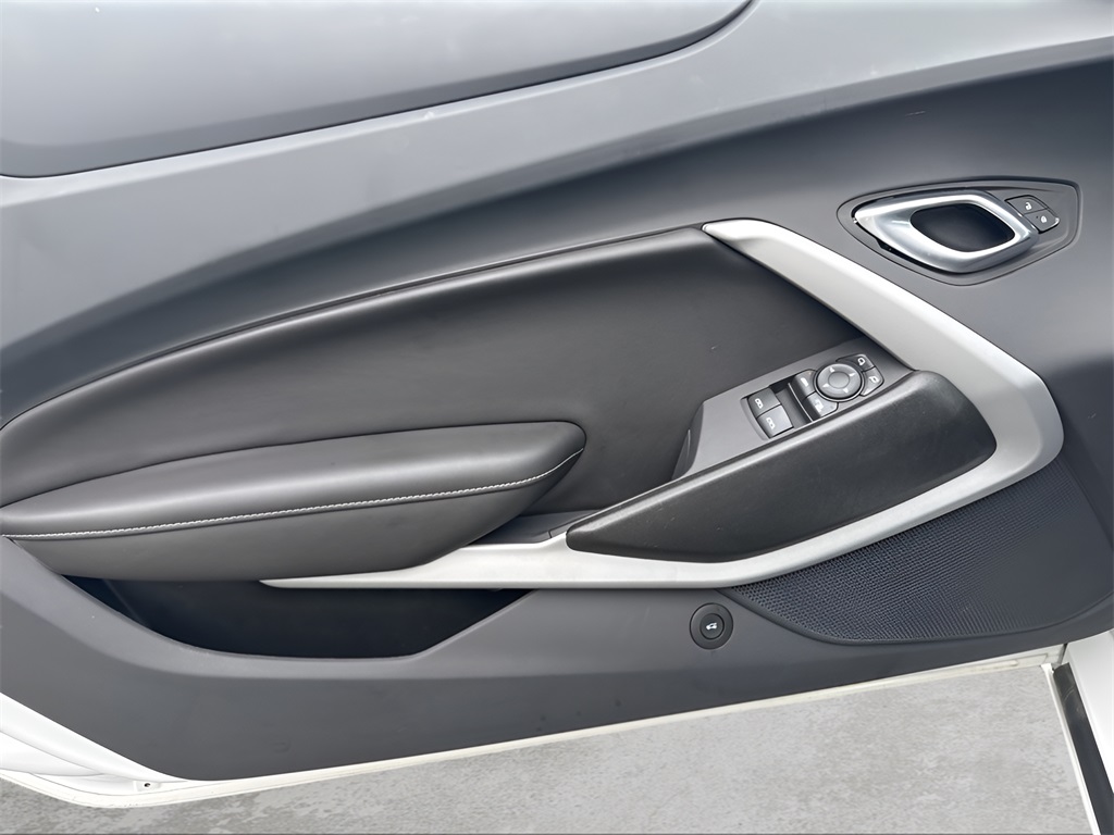 2023 Chevrolet Camaro