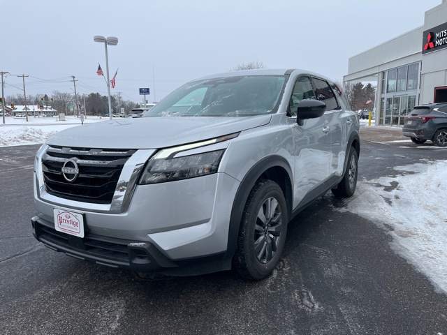 2024 Nissan Pathfinder S 4WD