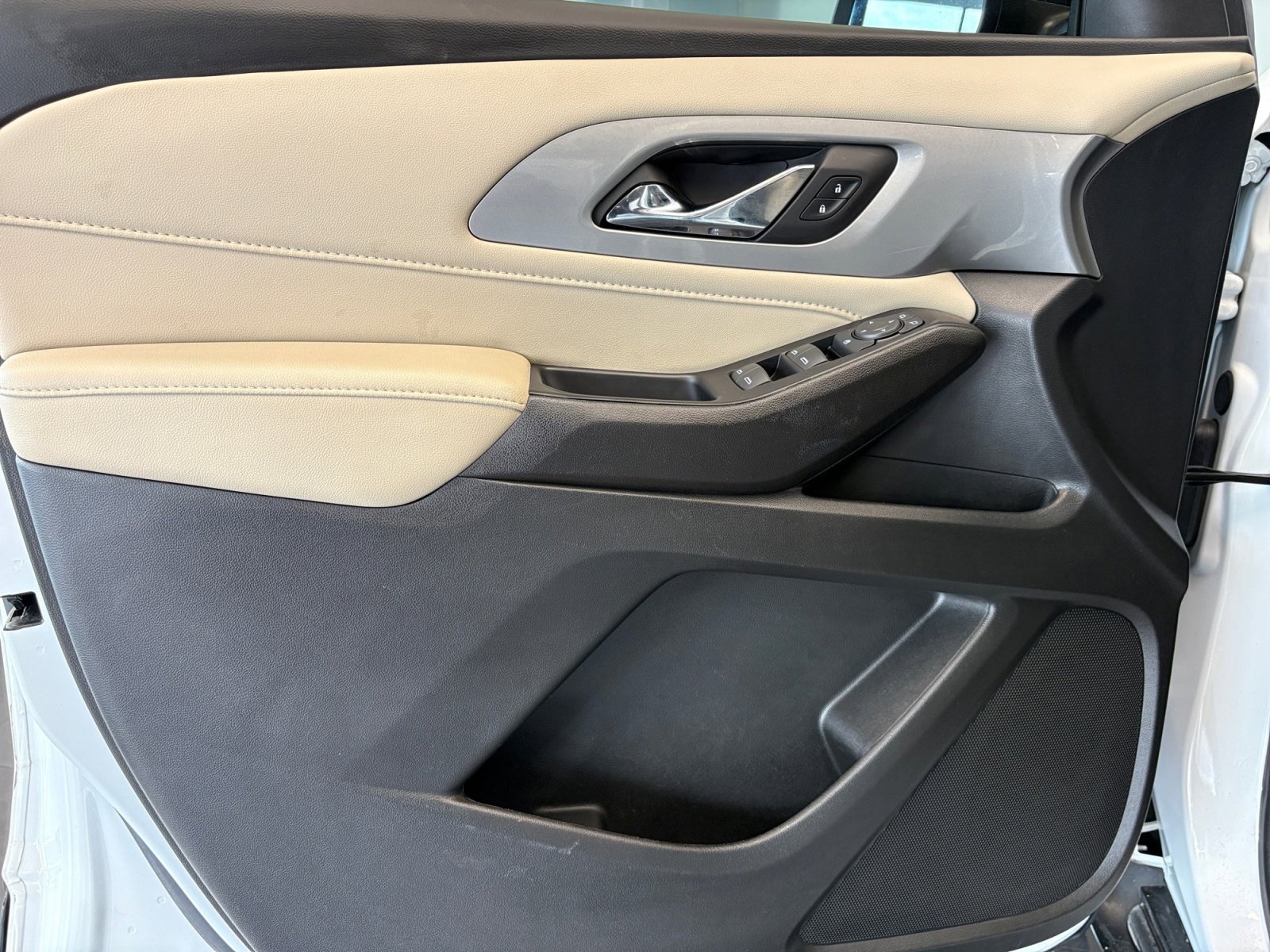 Used Car 2022 Chevrolet Traverse  Ls For Sale Under $20,000 In San Antonio, Texas