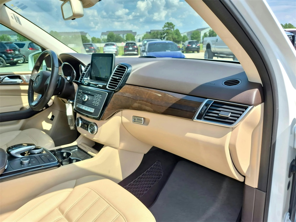 2019 Mercedes-Benz GLE GLE 400 White at Westside Lexus