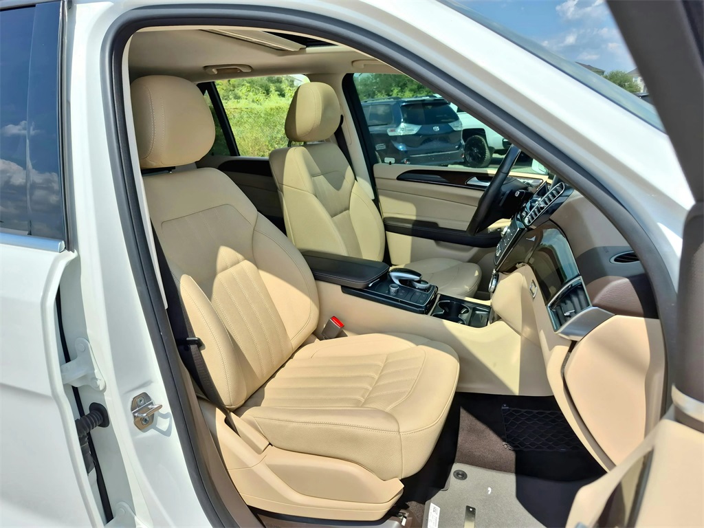 2019 Mercedes-Benz GLE GLE 400 White at Westside Lexus