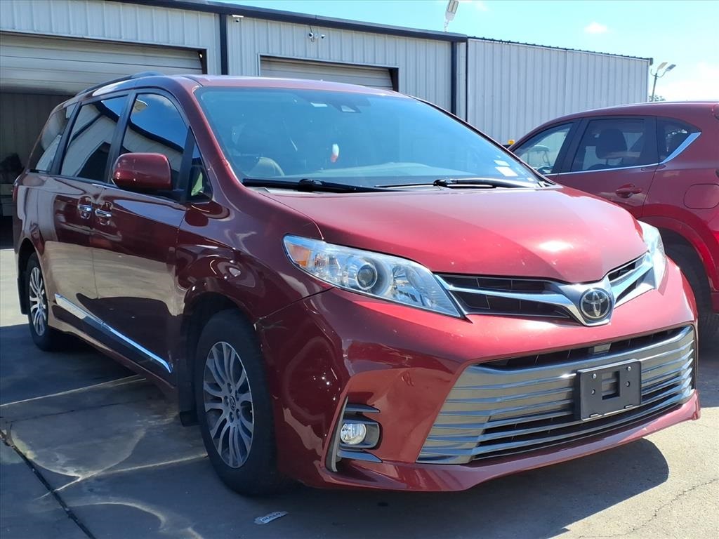 2020 Toyota Sienna XLE Red at Emmons Autoplex