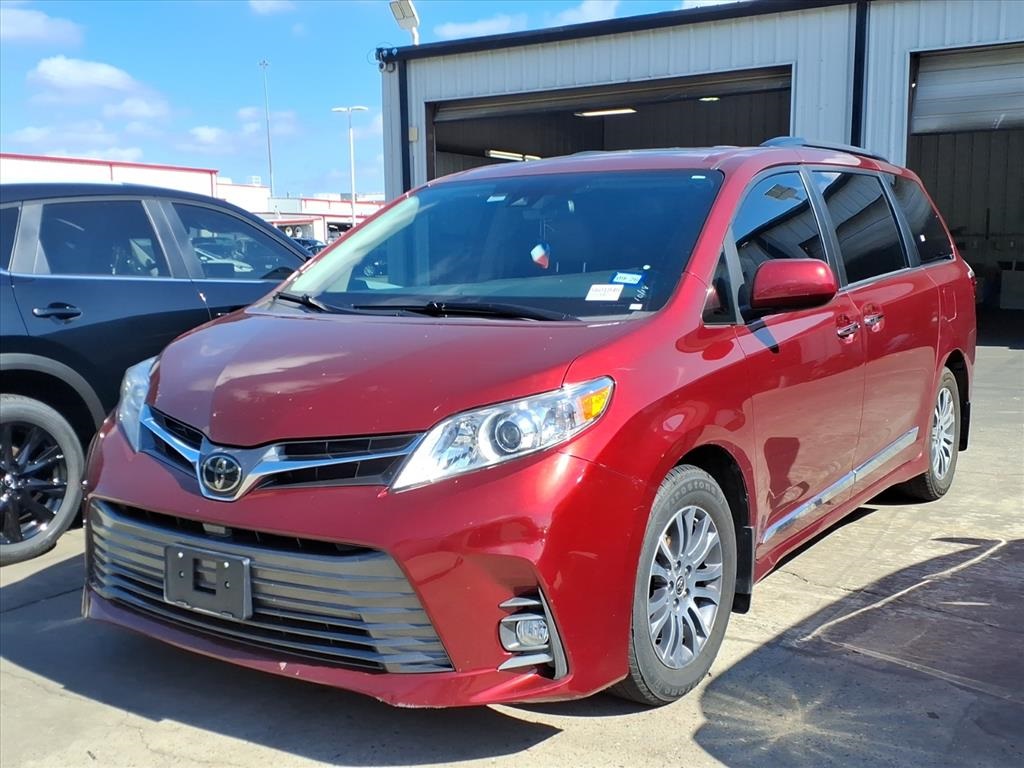 2020 Toyota Sienna XLE Red at Emmons Autoplex