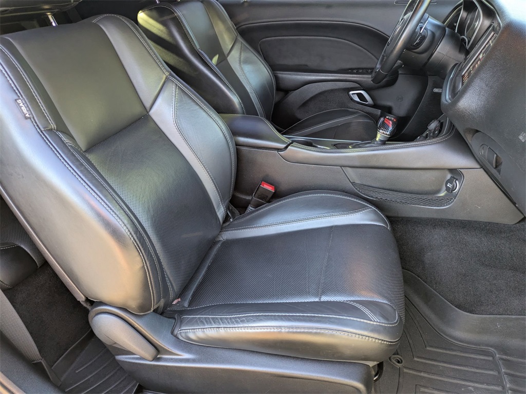 Used 2017 Dodge Challenger For Sale in Findlay, OH