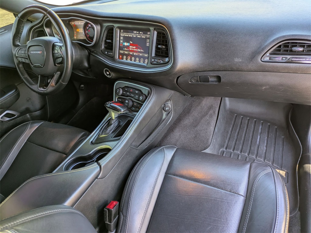 Used 2017 Dodge Challenger For Sale in Findlay, OH