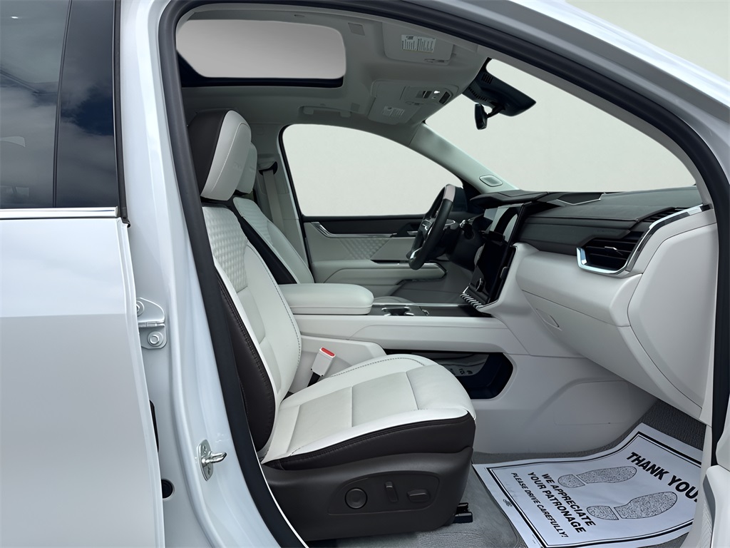 2024 GMC Acadia