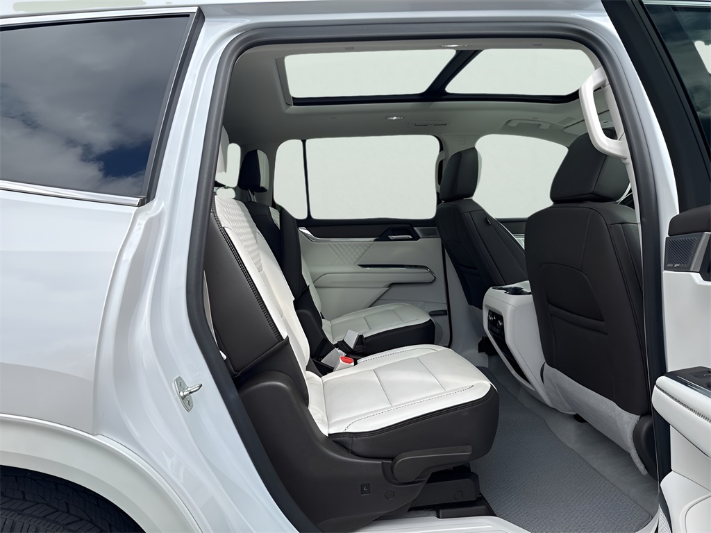 2024 GMC Acadia