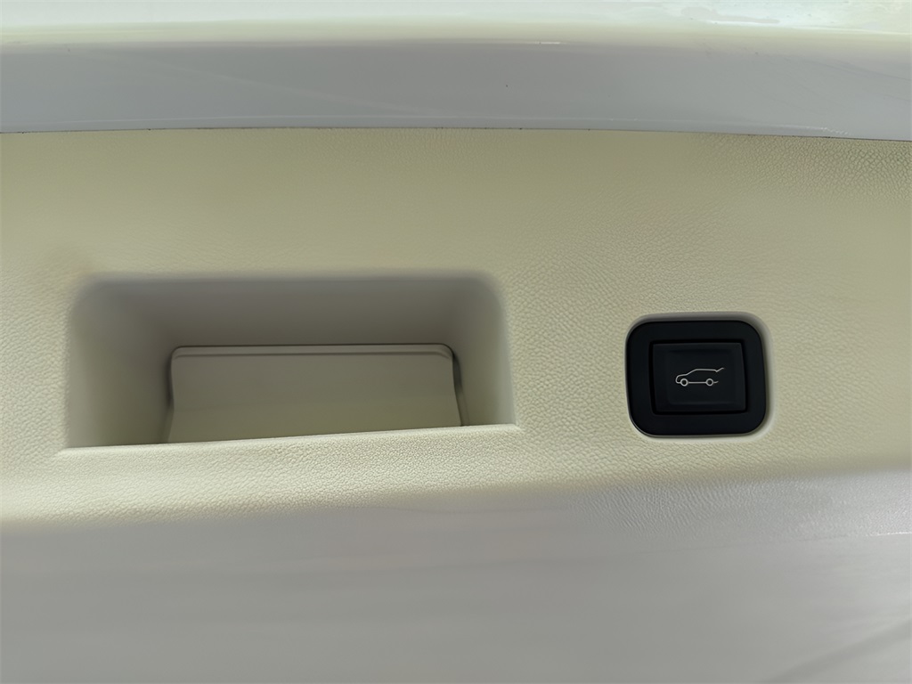 2024 GMC Acadia