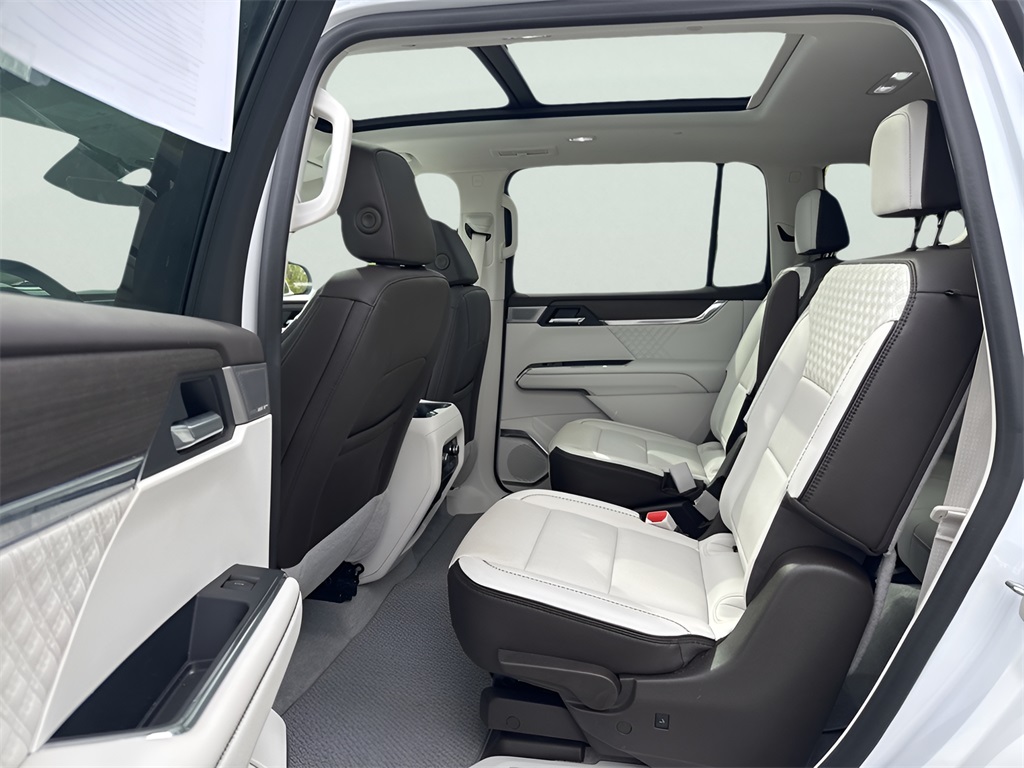 2024 GMC Acadia