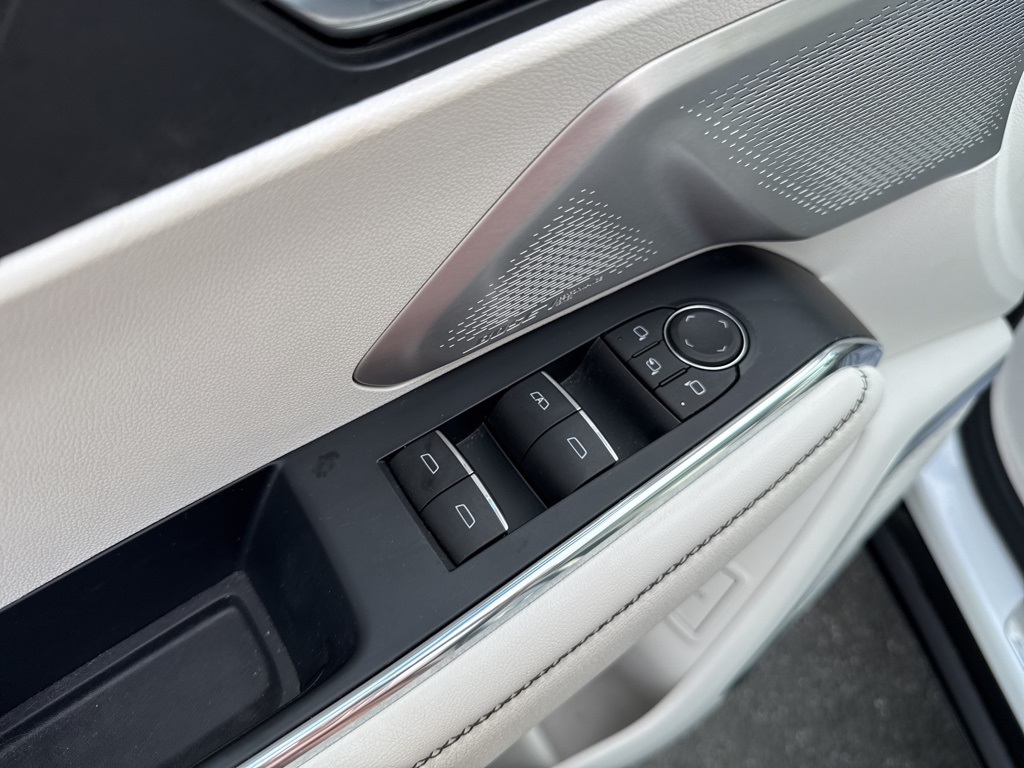 2024 GMC Acadia