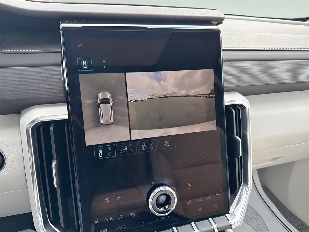 2024 GMC Acadia