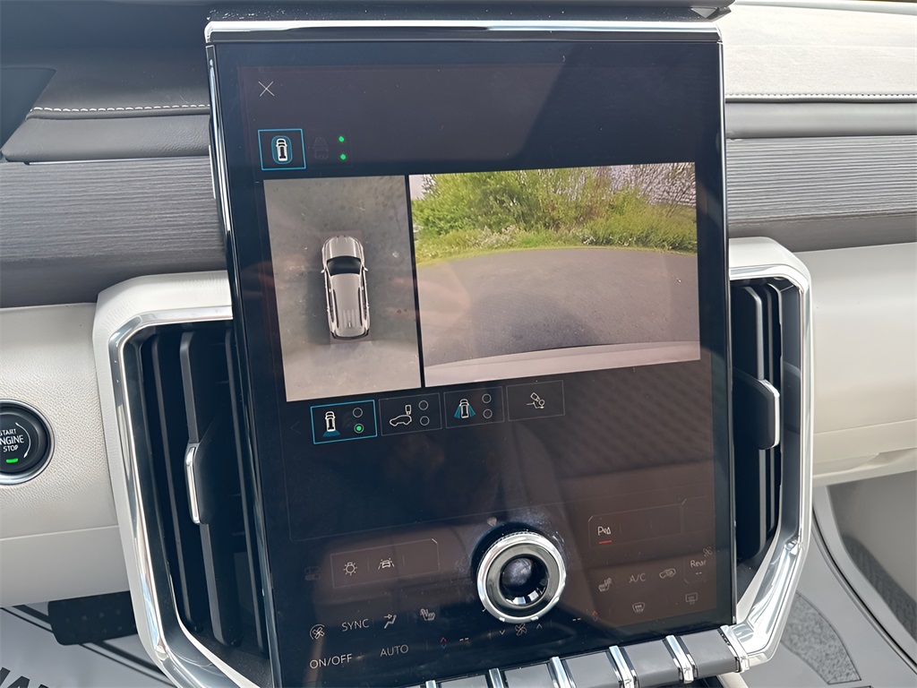 2024 GMC Acadia