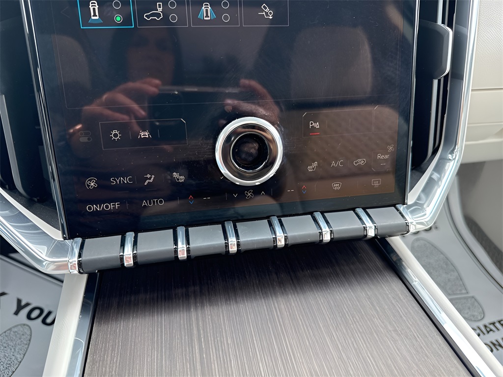 2024 GMC Acadia