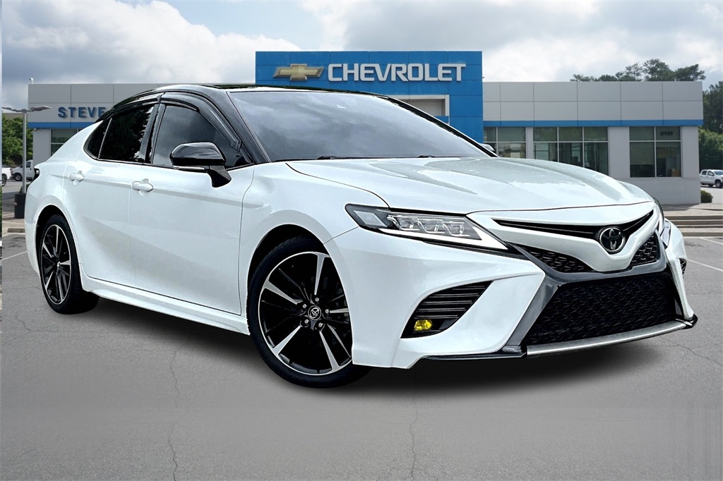 2020 Toyota Camry XSE FWD