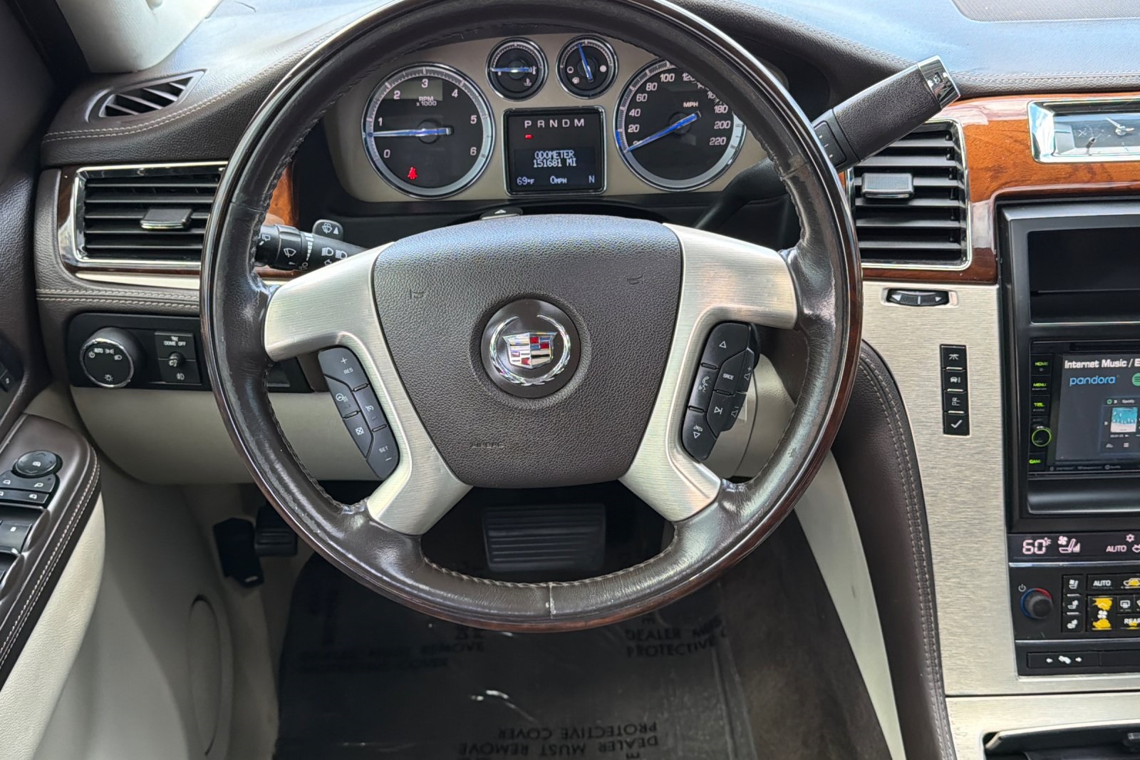 2013 Cadillac Escalade ESV Platinum Edition - Photo 15