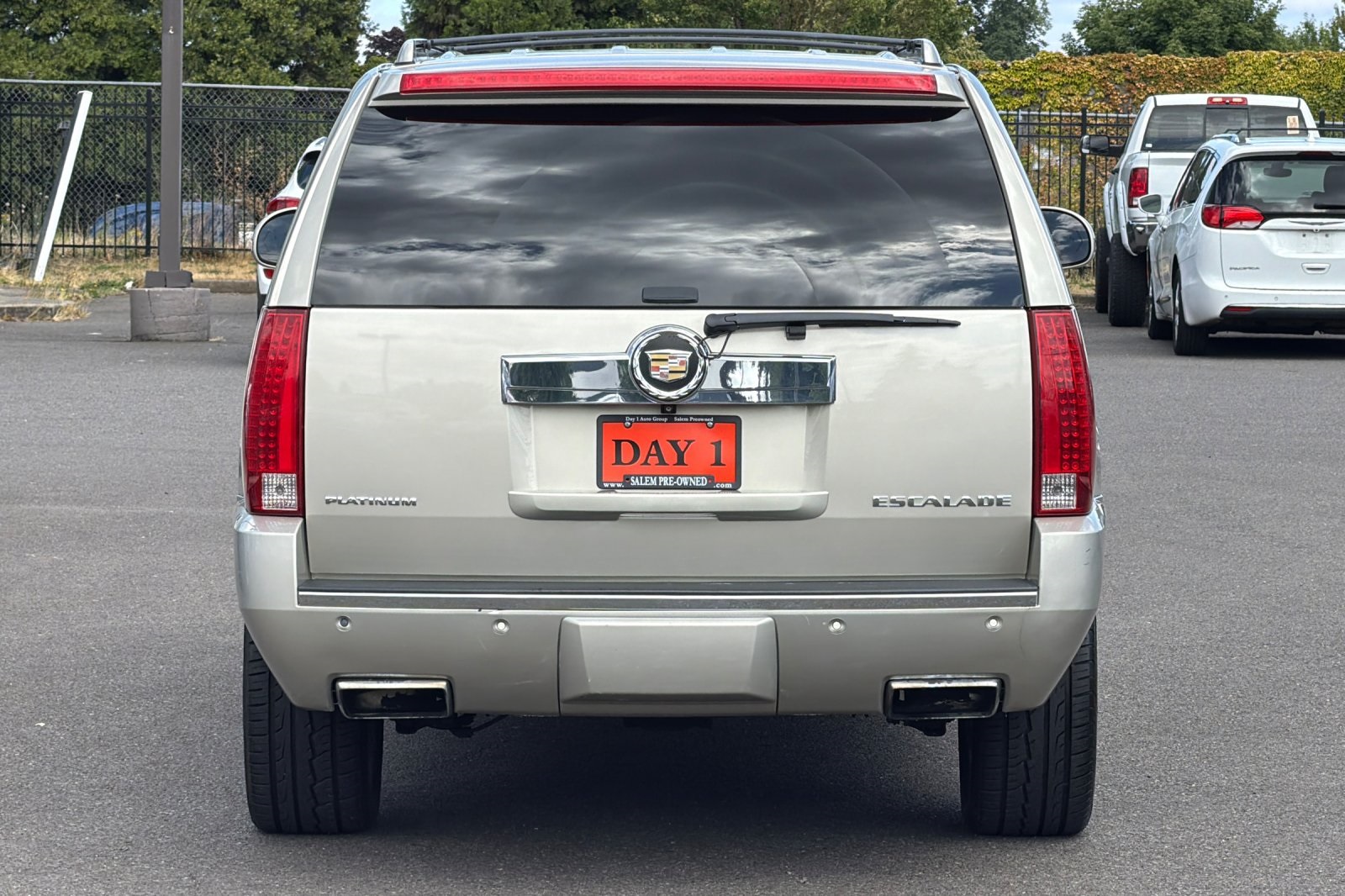 2013 Cadillac Escalade ESV Platinum Edition - Photo 6