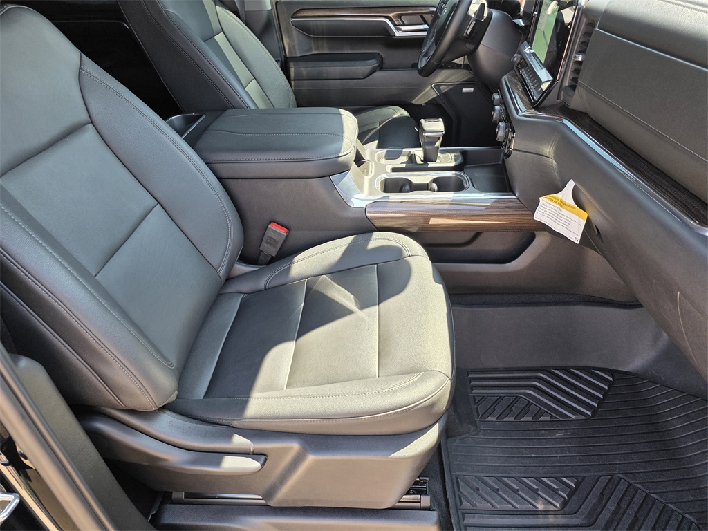 2024 Chevrolet Silverado 1500 LT Trail Boss photo 14