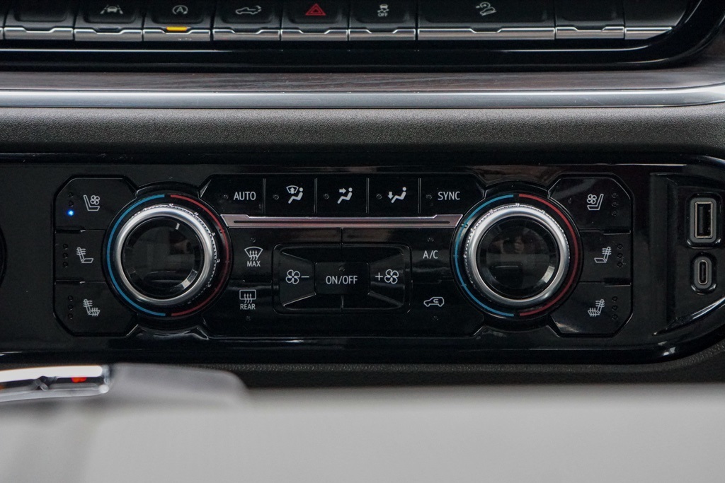 Used Car 2023 Gmc Sierra 1500  Slt For Sale Under $50,000 In Austin, Texas