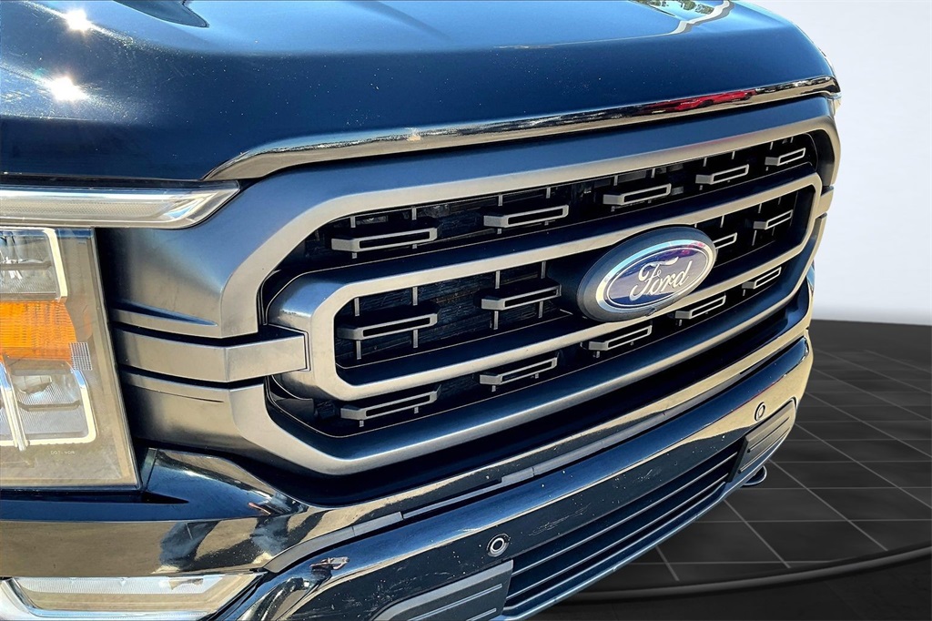 2022 Ford F-150 XLT Black at Tom Peacock Cadillac