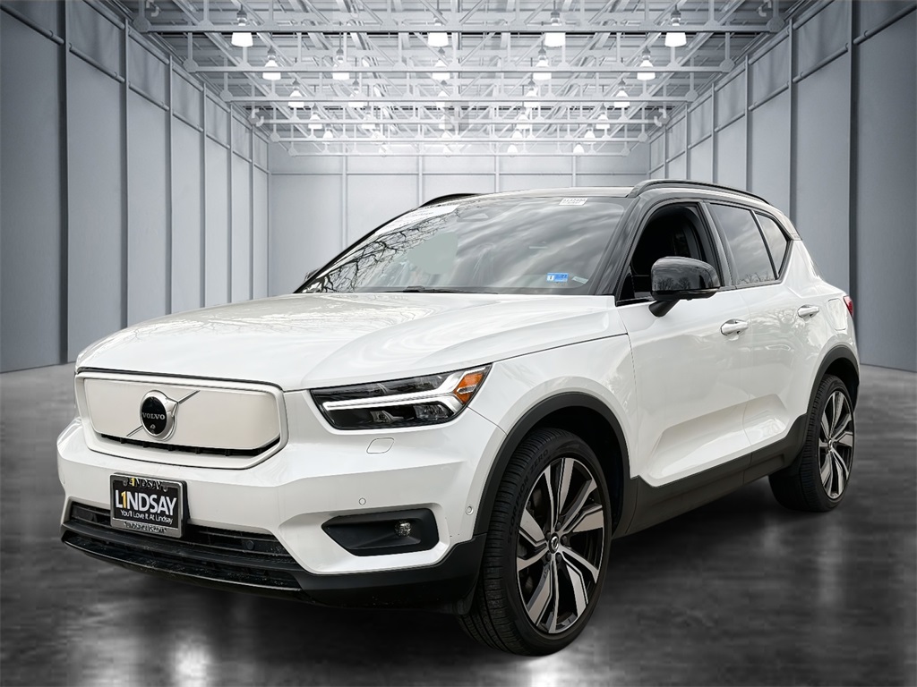 2022 Volvo XC40 Recharge Twin Ultimate eAWD
