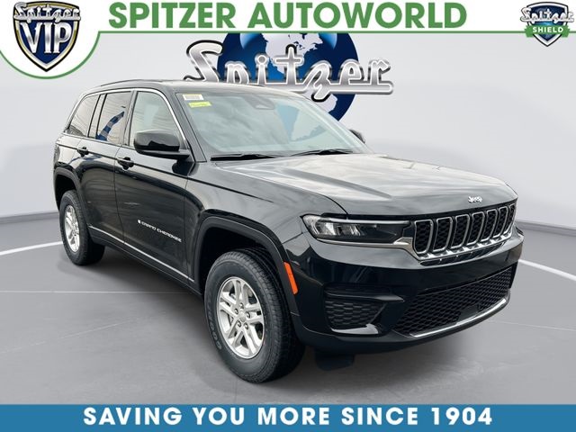 2025 Jeep Grand Cherokee Laredo 4WD