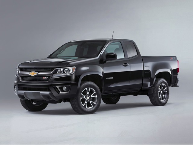 2017 Chevrolet Colorado Base Extended Cab LB RWD