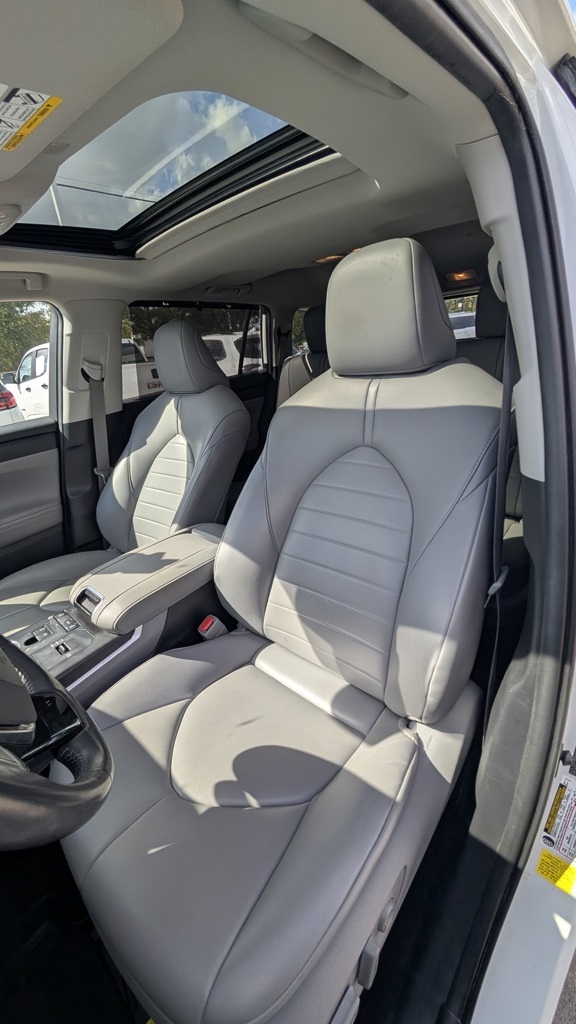 2021 Toyota Highlander XLE  at South Houston Nissan