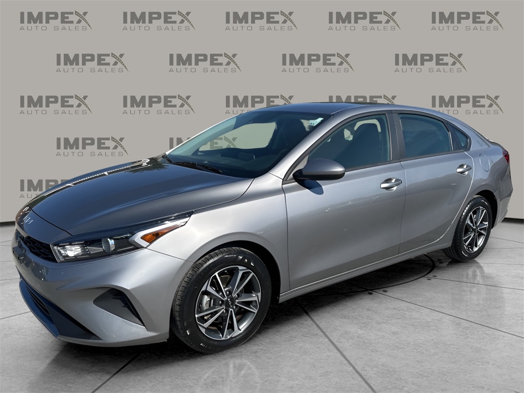 2024 Kia Forte LXS's photo