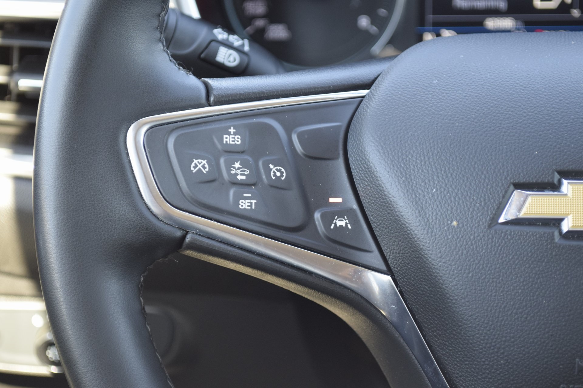 2024 Chevrolet Equinox LT - 11