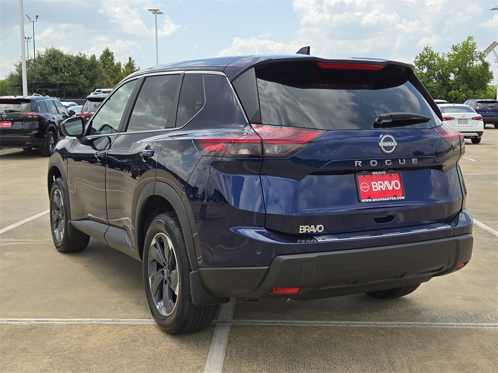 2026 Nissan Rogue SV photo 4