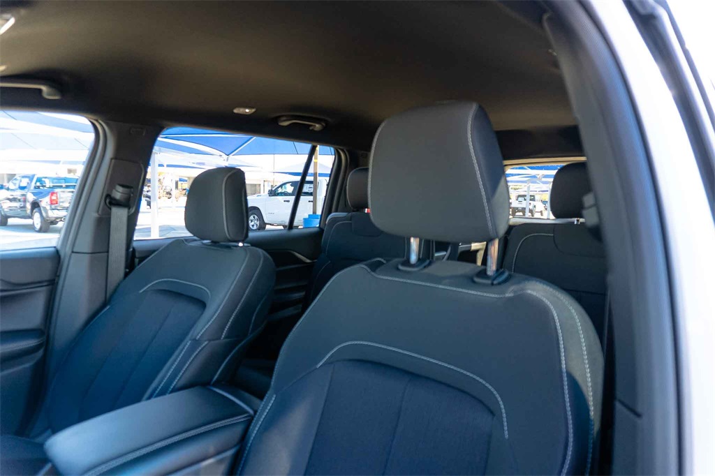 New Car 2025 Jeep Grand Cherokee L  Laredo For Sale Under $40,000 In San Marcos, Texas