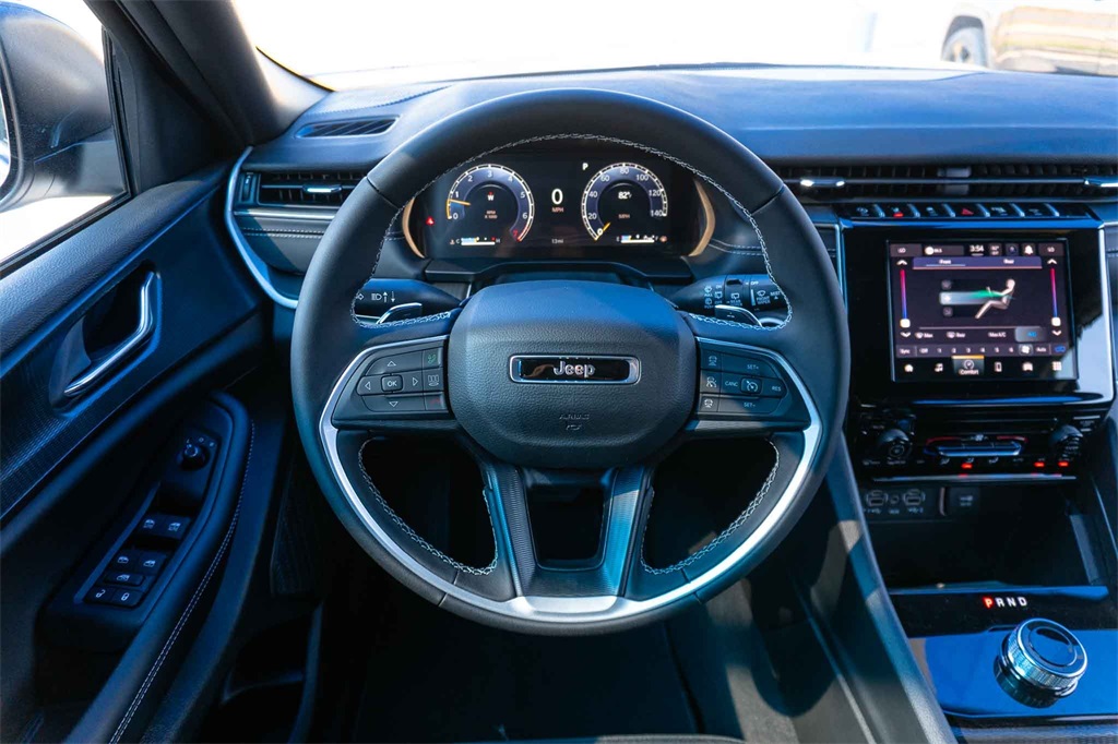 New Car 2025 Jeep Grand Cherokee L  Laredo For Sale Under $40,000 In San Marcos, Texas