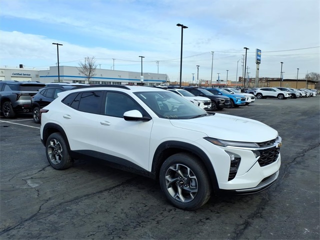 2026 Chevrolet Trax LT FWD