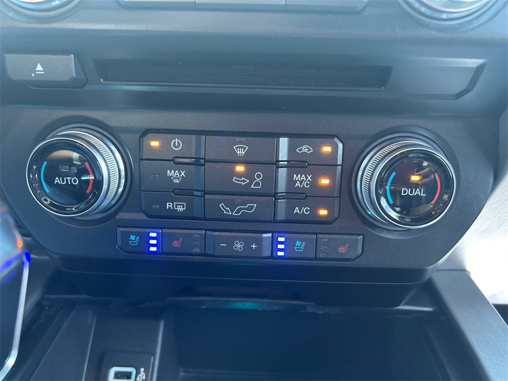 Used Car 2018 Ford F-150  Platinum For Sale Under $35,000 In Floresville, Texas