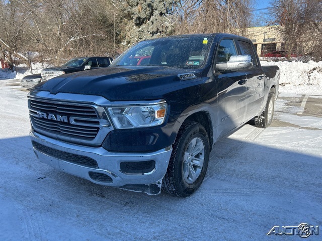 2024 RAM 1500 Laramie Crew Cab 4WD