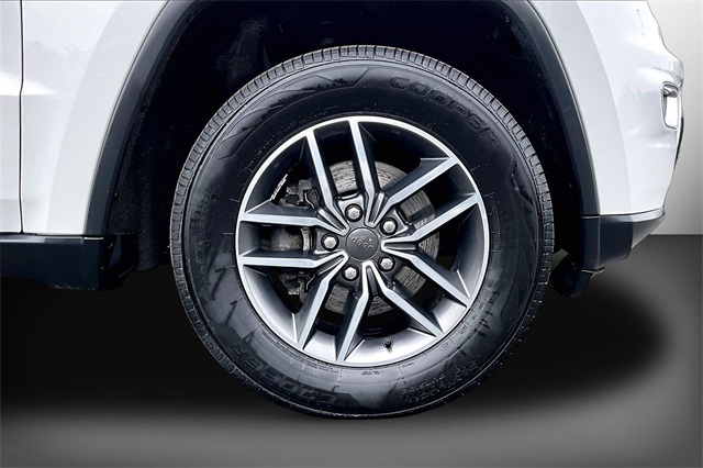 Used 2019 Jeep Grand Cherokee For Sale in Gloucester, MA