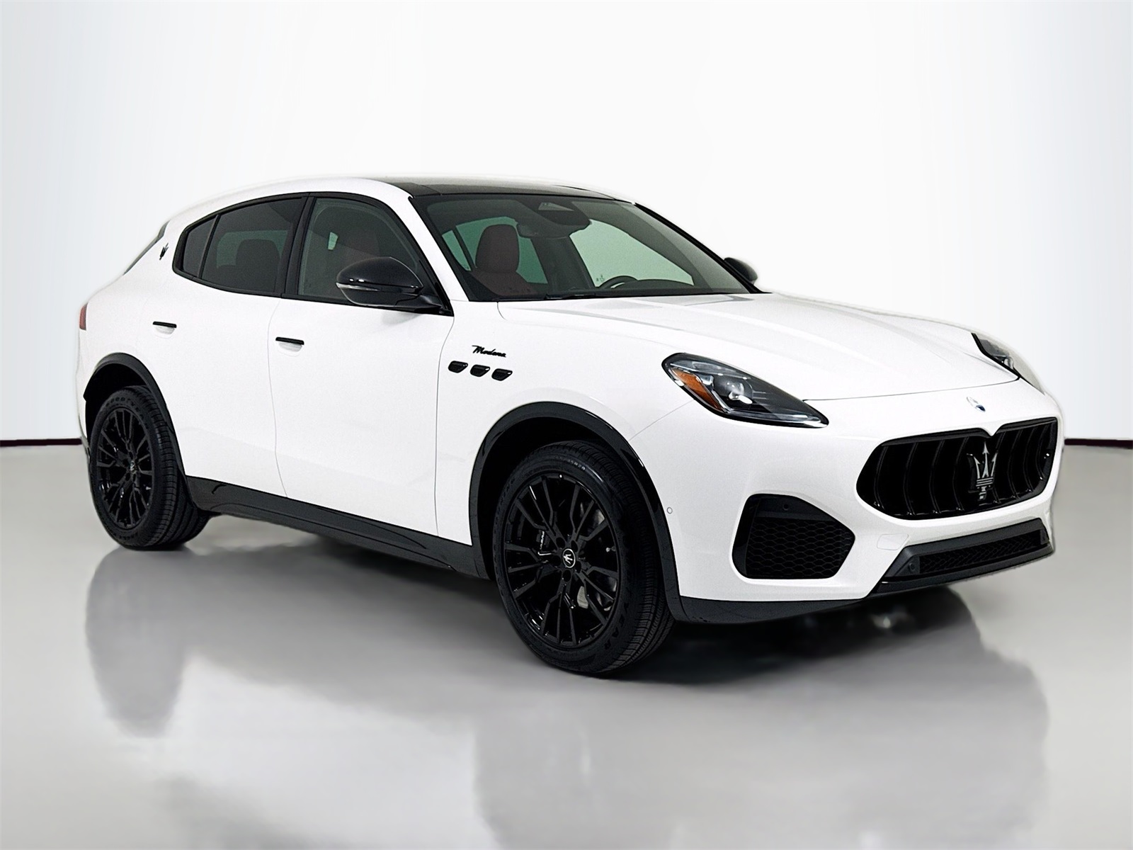 2025 Maserati Grecale MODENA's photo