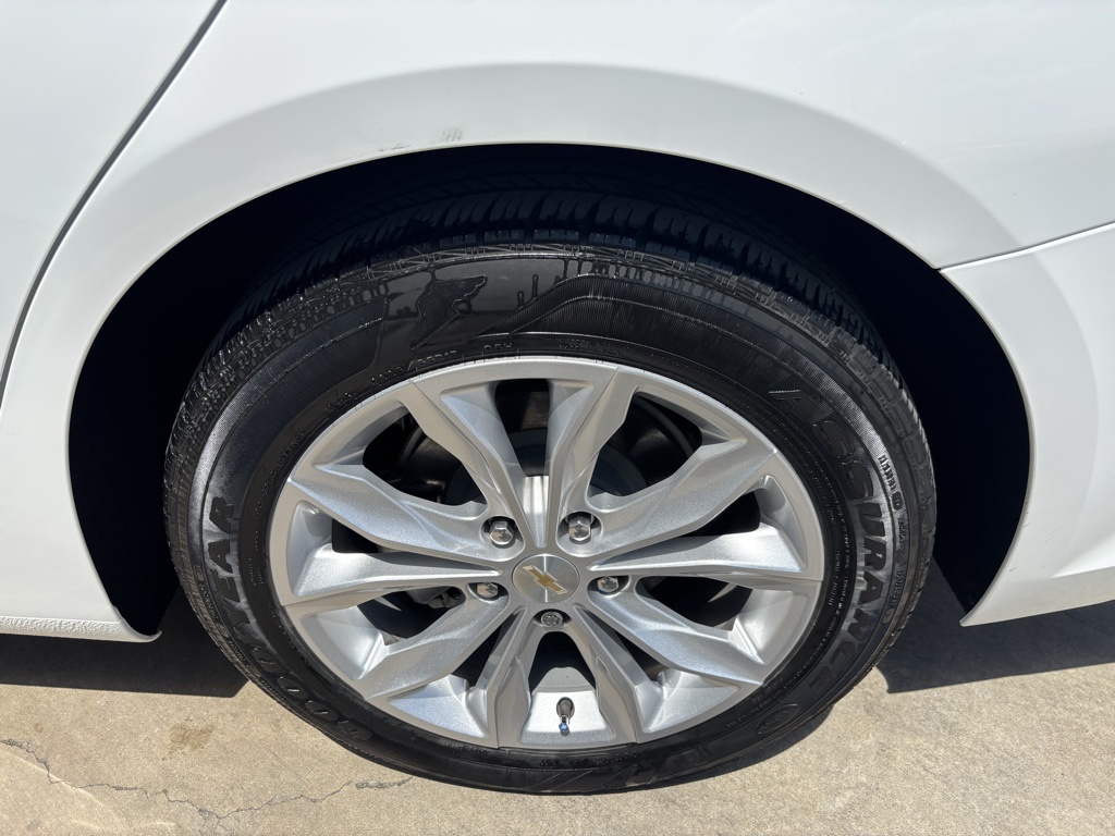 Used Car 2023 Chevrolet Malibu  Lt For Sale Under $20,000 In Austin, Texas
