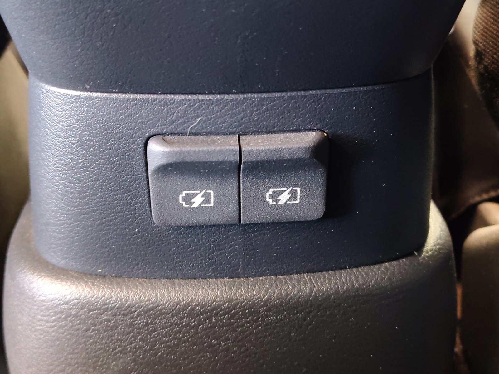 Used Car 2025 Nissan Kicks Play  S For Sale Under $20,000 In San Antonio, Texas