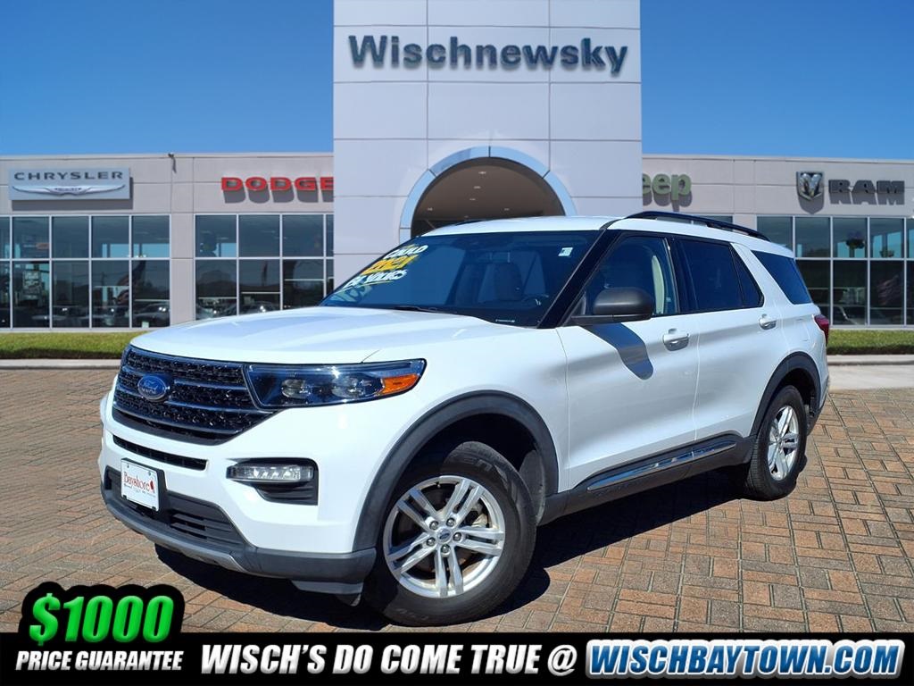 2021 Ford Explorer XLT White at Shottenkirk Kia Fort Bend