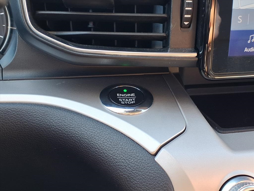 2021 Ford Explorer XLT White at Shottenkirk Kia Fort Bend