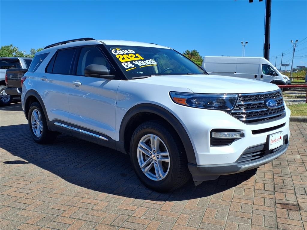 2021 Ford Explorer XLT White at Shottenkirk Kia Fort Bend