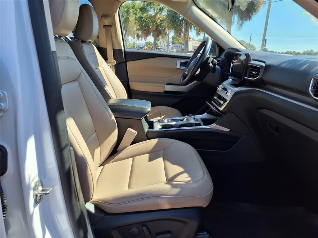 2021 Ford Explorer XLT White at Shottenkirk Kia Fort Bend