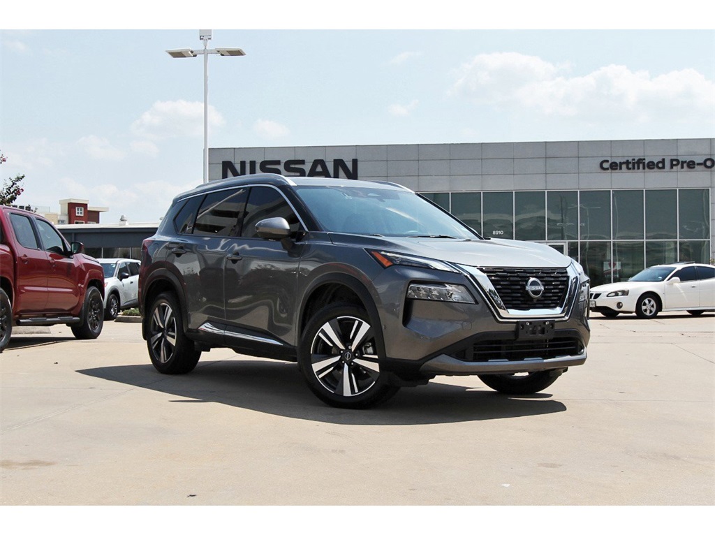 2023 Nissan Rogue SL - 0