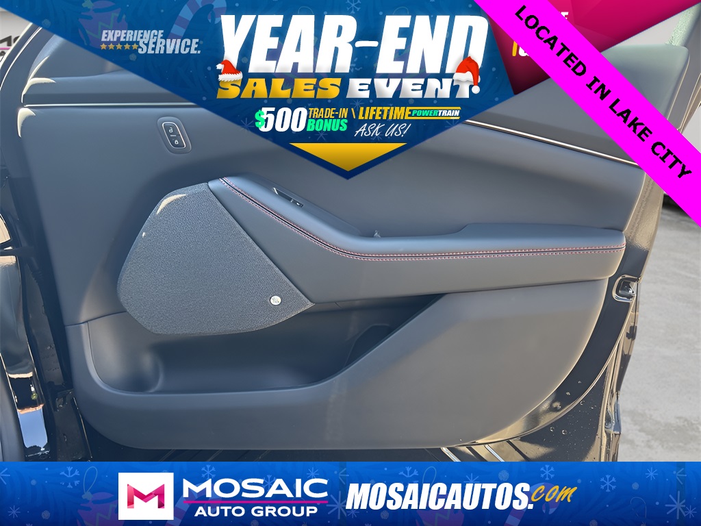 2025 Ford Mustang Mach-E