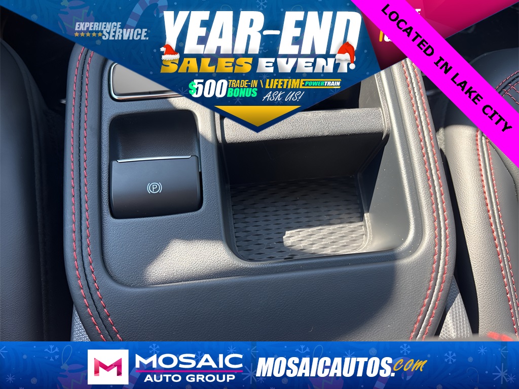 2025 Ford Mustang Mach-E