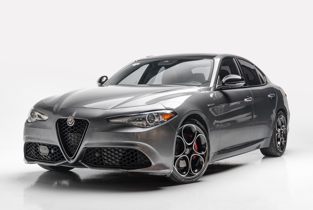 2022 Alfa Romeo Giulia Veloce - Photo 4