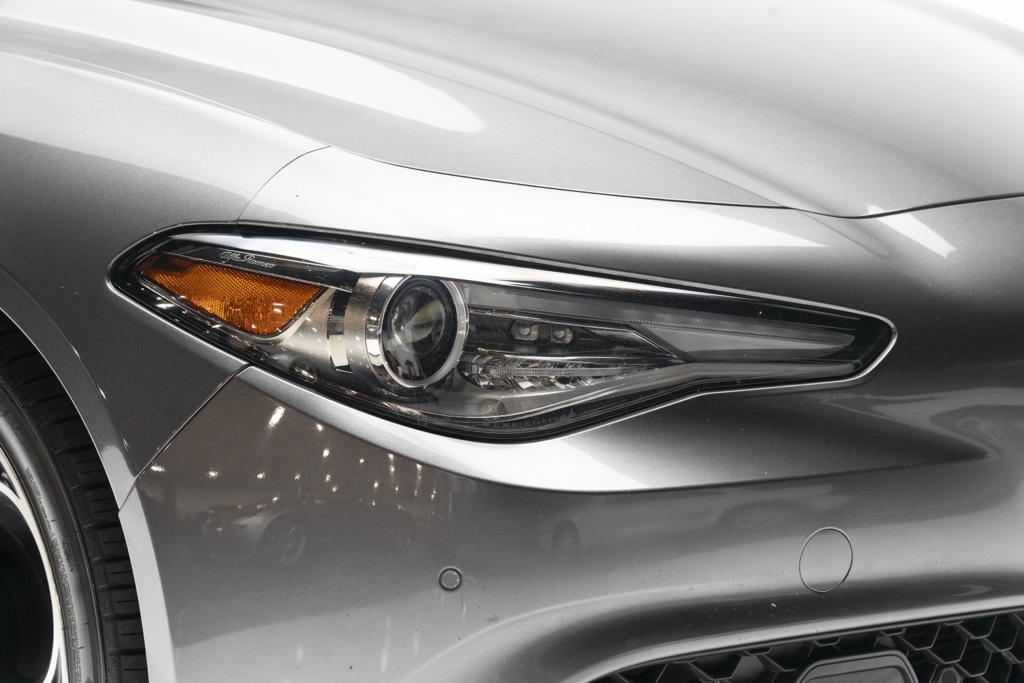 2022 Alfa Romeo Giulia Veloce - Photo 53