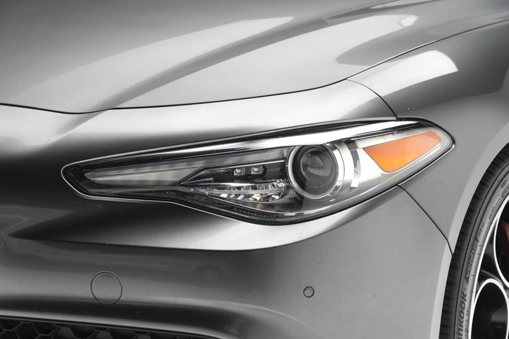 2022 Alfa Romeo Giulia Veloce - Photo 54